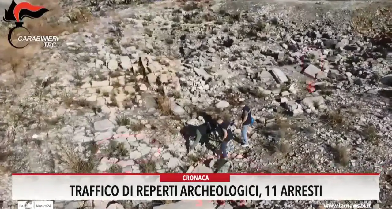 Traffico di reperti archeologici, 11 arresti