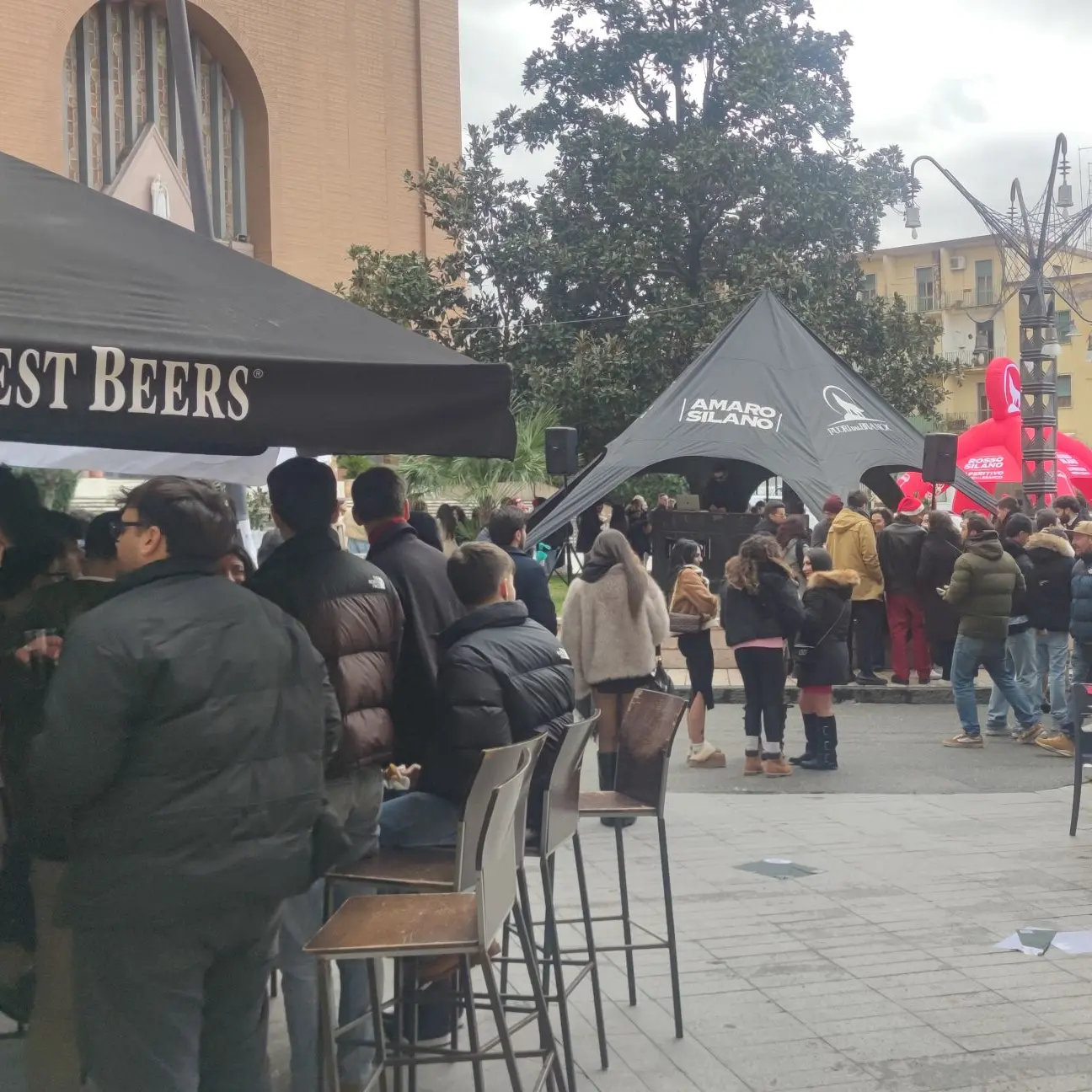 Il lungo giorno della vigilia: fra aperitivi e movida, Cosenza riscopre il 24 dicembre (con malinconia)