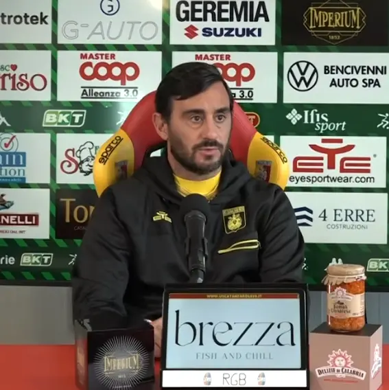 Il Catanzaro attende l’Avellino, Aquilani: «Dobbiamo sapere cosa serve e cosa mettere in campo per fare la partita che vogliamo»\n