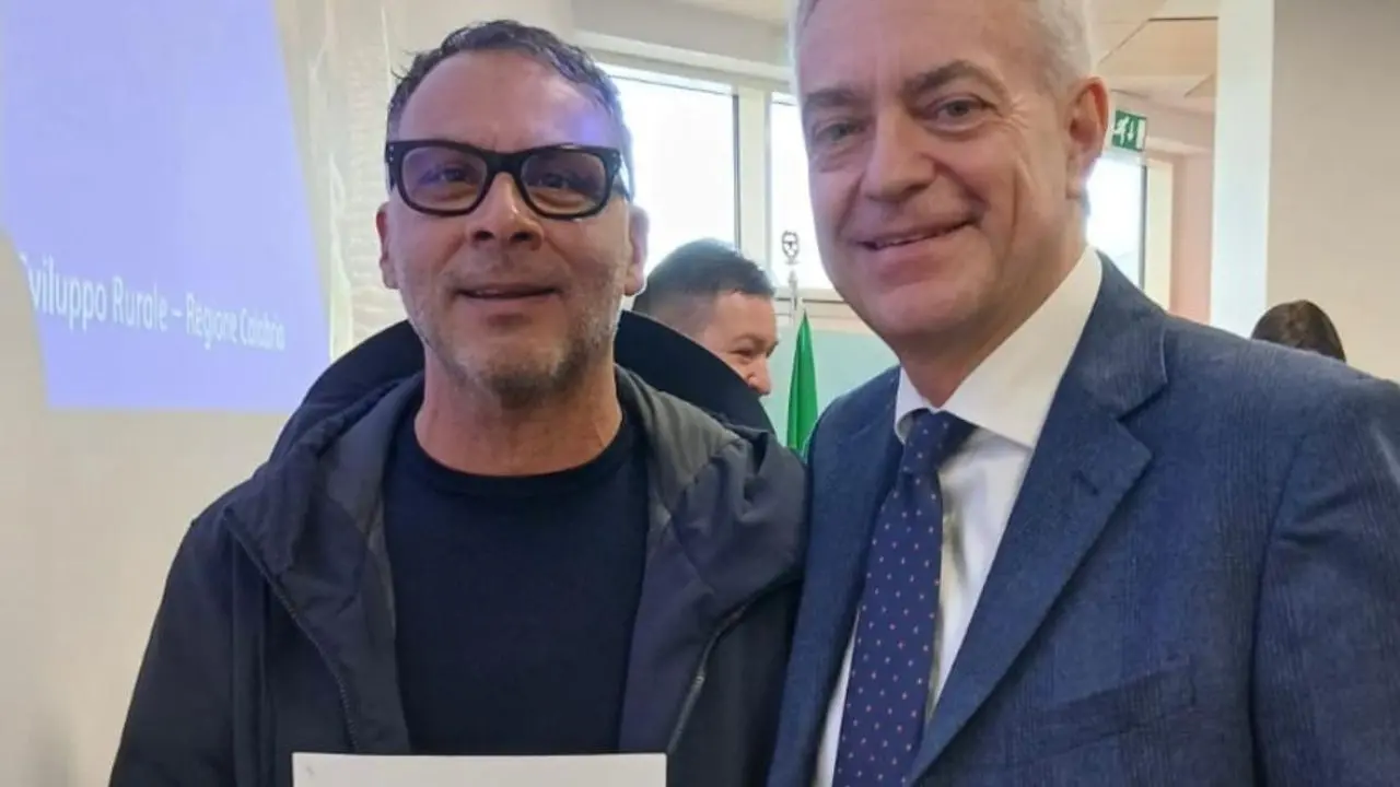 <p>Il sindaco De Nardo e l'assessore Gallo</p>\\n