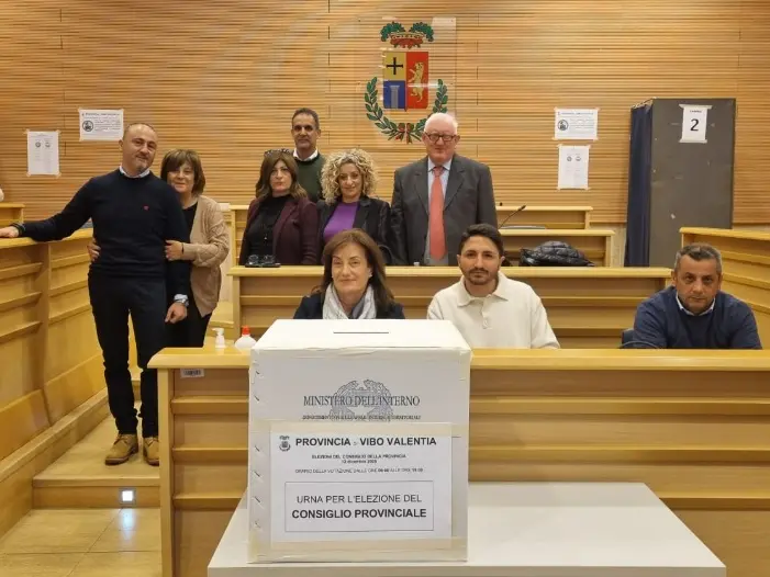 Provincia, il centrodestra: «Vibo sarebbe diventato un caso nazionale, persa occasione storica per affossare la Delrio»