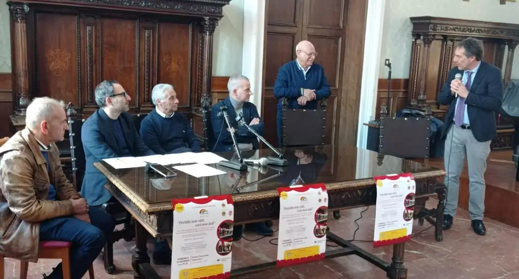 Occhjiu non vidi, cori non doli: a Catanzaro lo spettacolo con protagonisti i pazienti psichiatrici di Villa Arcobaleno di Limbadi\n
