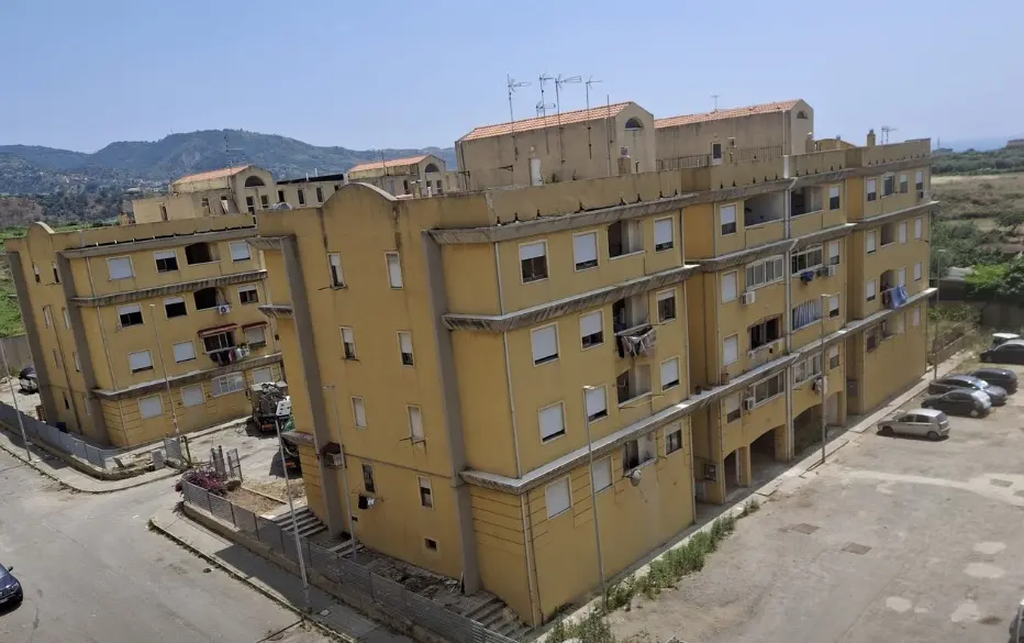 Reggio, emergenza abitativa ad Arghillà: le associazioni lunedì in piazza\n