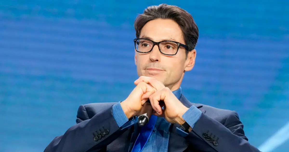 Ma quale Occhiuto, mentre i colonnelli di Forza Italia litigano Pier Silvio accarezza una pazza idea: e se la faccia nuova fosse la sua?\n