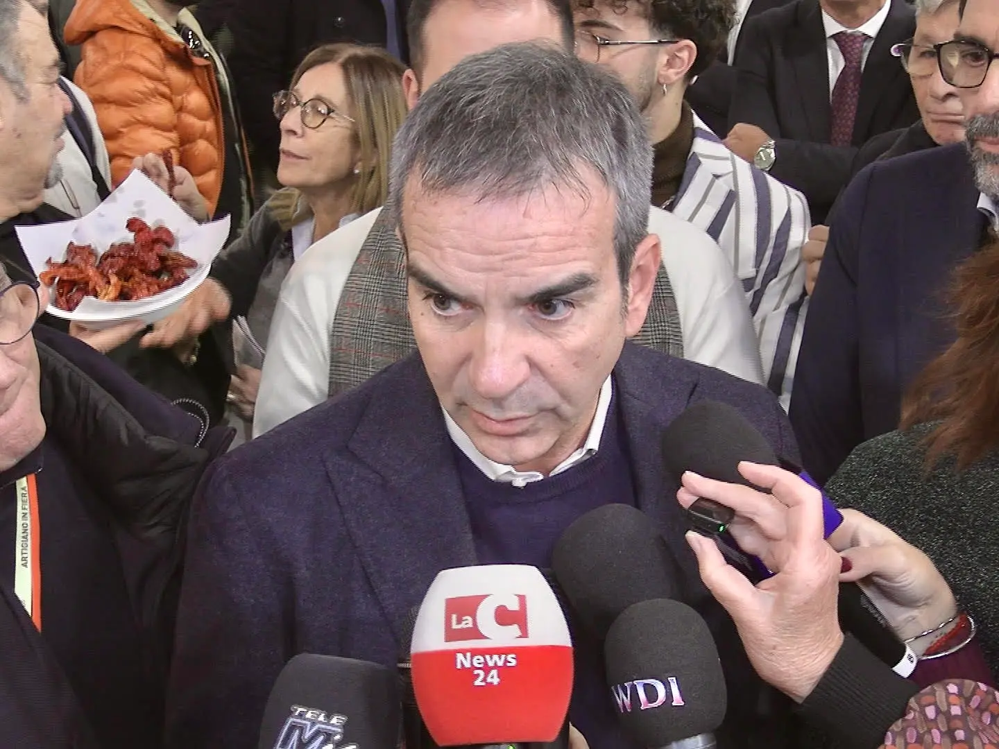 Forza Italia, Occhiuto fa retromarcia: «Nessuna sfida a Tajani e non voglio un nuovo ruolo nel partito»