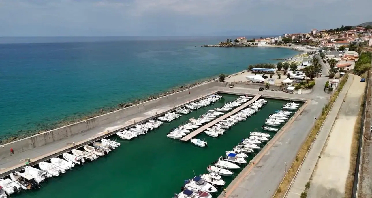 Porto di Belvedere Marittimo, arrivano 5 milioni per sicurezza e accessi\n