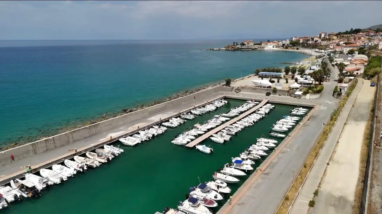 Porto di Belvedere Marittimo, arrivano 5 milioni per sicurezza e accessi\n