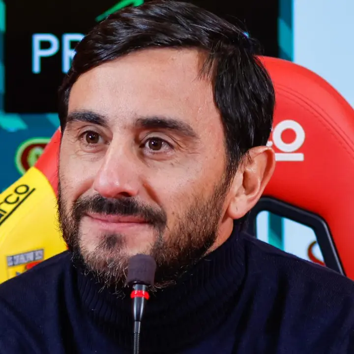 Il Catanzaro batte l’Avellino (1-0), Aquilani: «Vittoria importante, ma dobbiamo alzare il ritmo e crescere ancora»\n