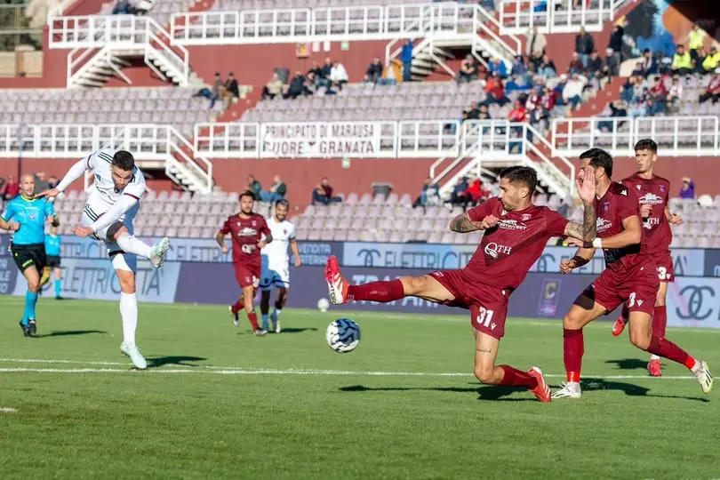 Cosenza, con il gol di Beretta salgono a 10 i marcatori stagionali