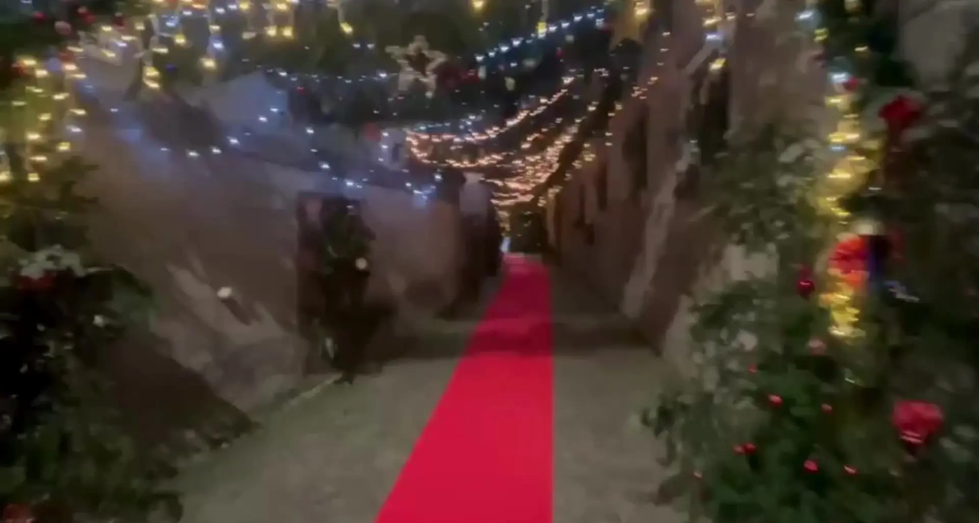 La suggestiva Via del vischio allestita a Simbario dalla Proloco