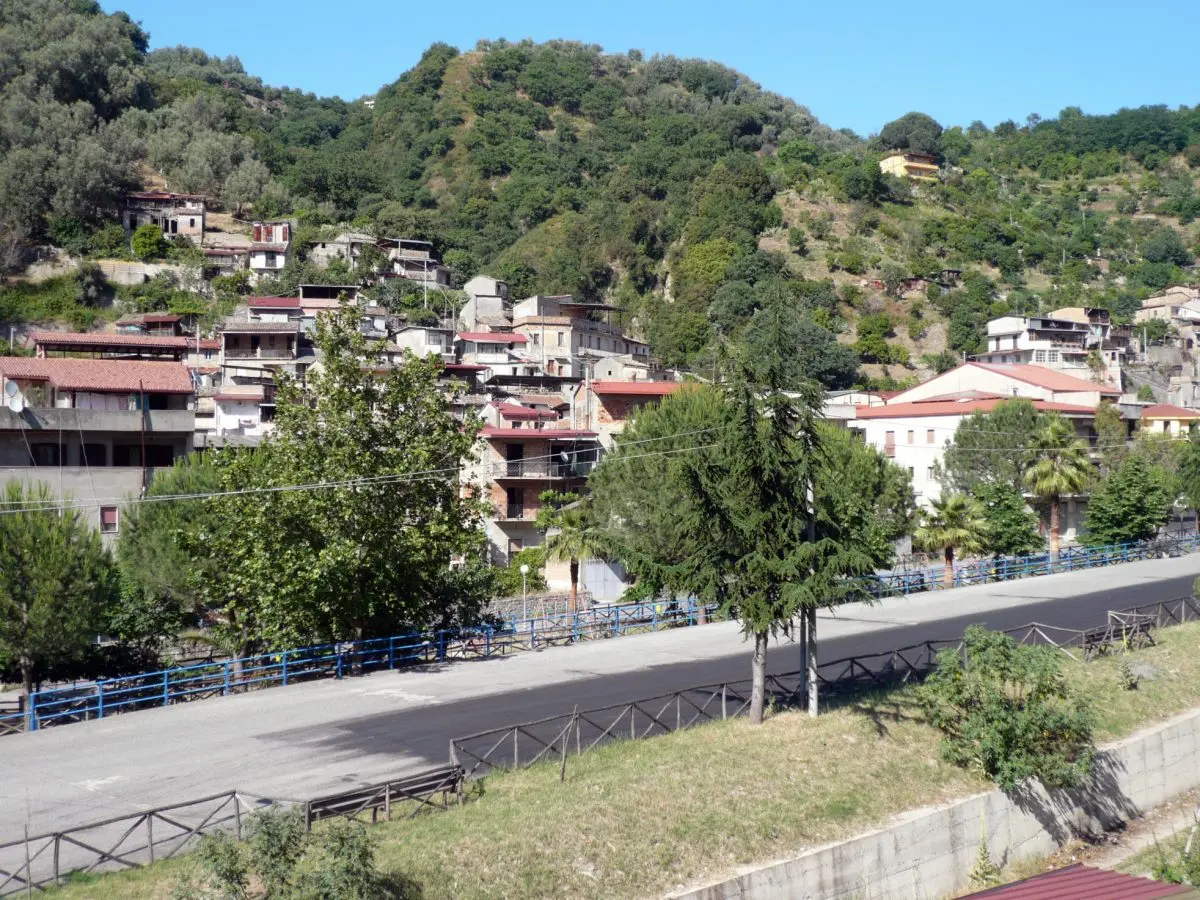 Torna a San Roberto «Valley Food 2.0», l’evento che unisce tradizioni, musica e comunità\n