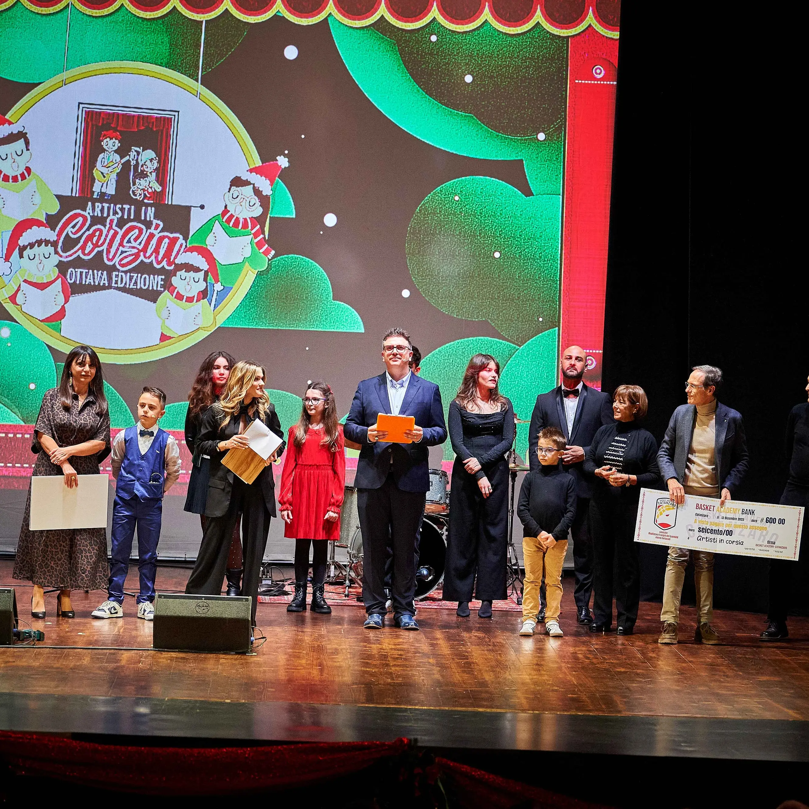 “Artisti in corsia”, al teatro comunale di Catanzaro una serata di musica e solidarietà per i pazienti pediatrici\n