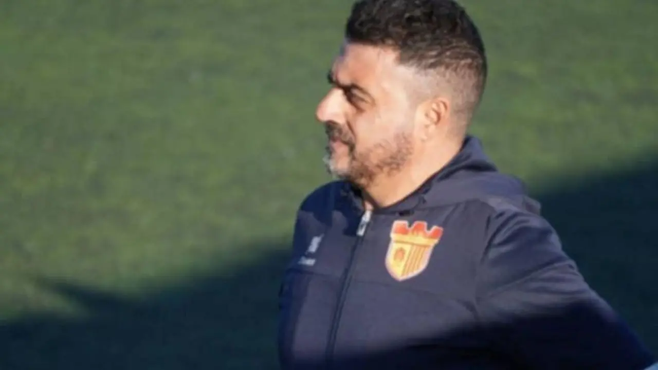 Eccellenza, l’Isola CR non supera la DB Rossoblù\u00A0Luzzi. Gregorace: «Potevamo vincere, ci hanno negato un rigore netto»\n\n\n