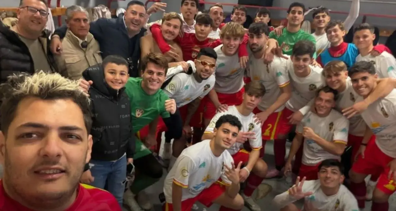 Eccellenza, la favola del Trebisacce continua. Giallorossi in vetta, Rugiano: «Vogliamo divertirci e goderci il momento»\n