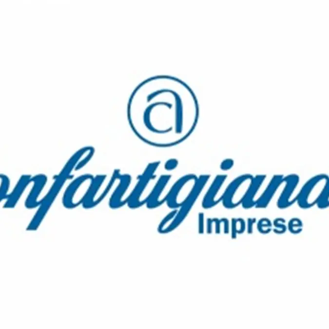 Bonus natalizio da 300 euro per dipendenti e titolari delle imprese artigiane\n