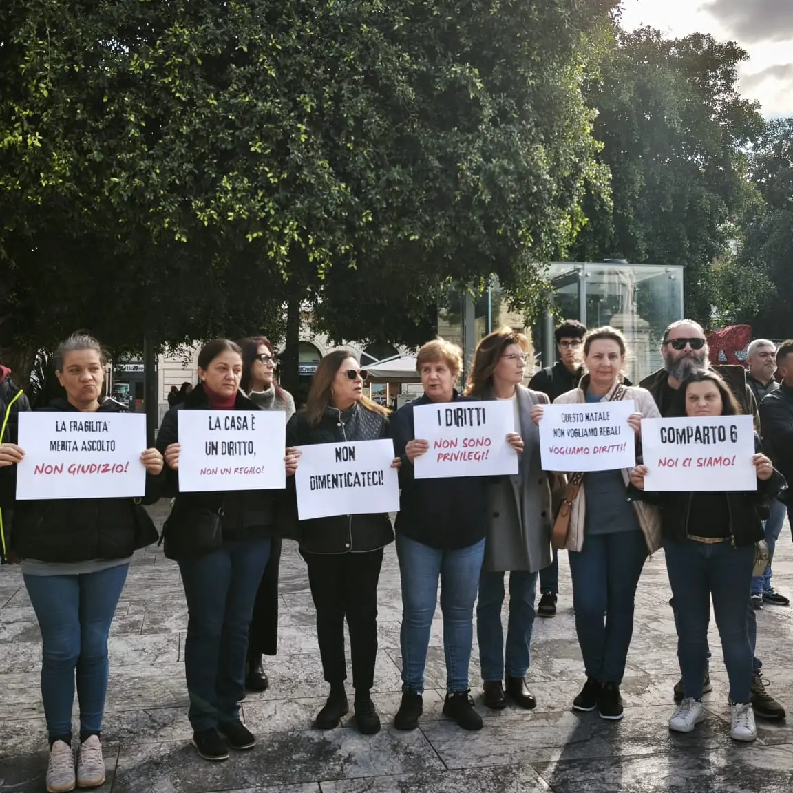 Comparto 6 Arghillà, le associazioni denunciano lo stallo dopo lo sgombero: «Inermi da nove mesi, non c'è volontà politica»\n