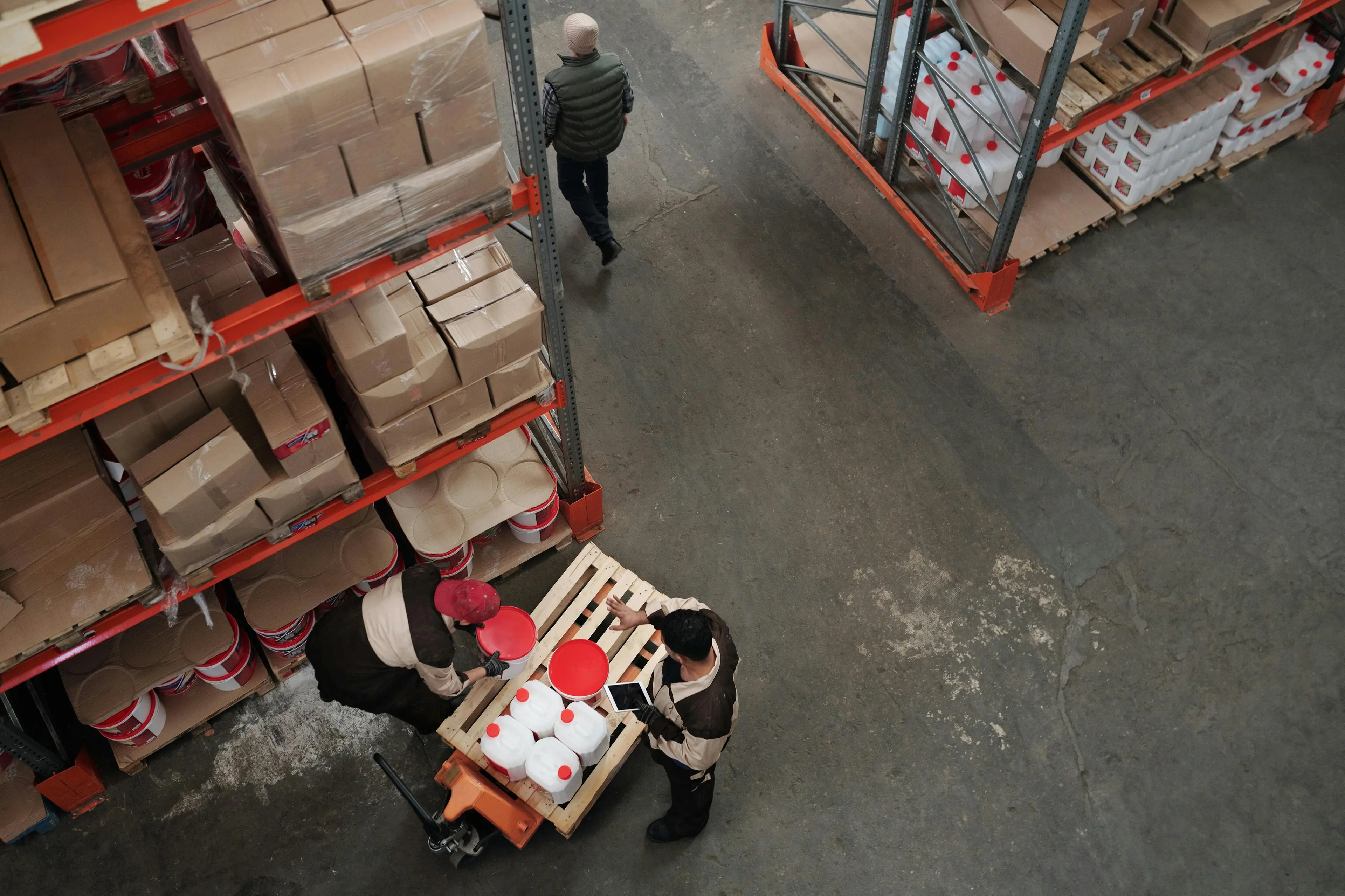 Export Calabria 2025, boom di Vibo Valentia (che vola negli Usa), Crotone crolla del 28%\n