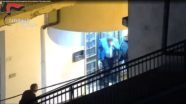 Latitanti a Cirò, revocate due misure cautelari: «Giovannina Rao e Manuela Anania non dovevano essere arrestate»\n