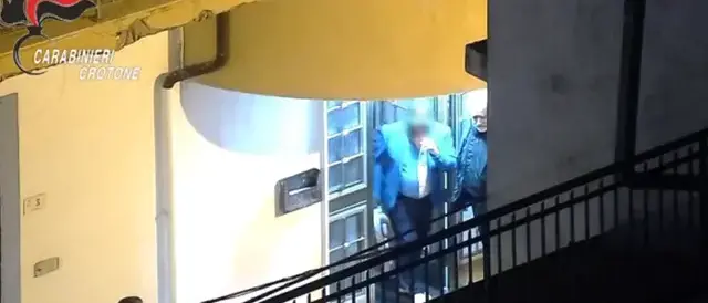 Latitanti a Cirò, revocate due misure cautelari: «Giovannina Rao e Manuela Anania non dovevano essere arrestate»\n