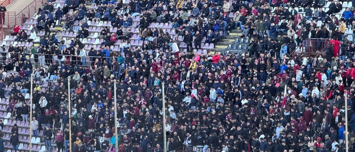 Reggina, la vittoria che pesa: gioco, carattere e pubblico tornano protagonisti\n