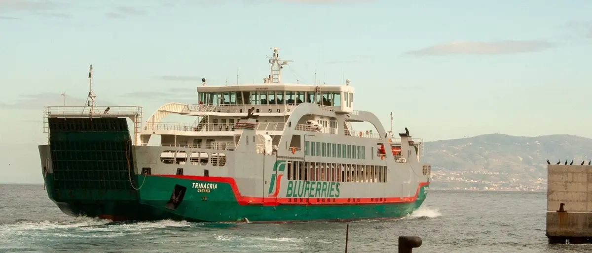Bluferries, dal 17 dicembre torna operativo il porto di Villa San Giovanni\u00A0\n