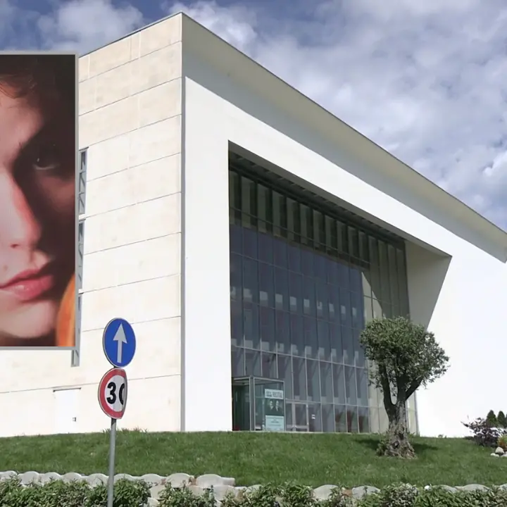 Fatto il teatro di Vibo, ora ci vuole un nome: torna l’ipotesi di intitolarlo a Greta Medini, ma al sindaco piace “Comunale”