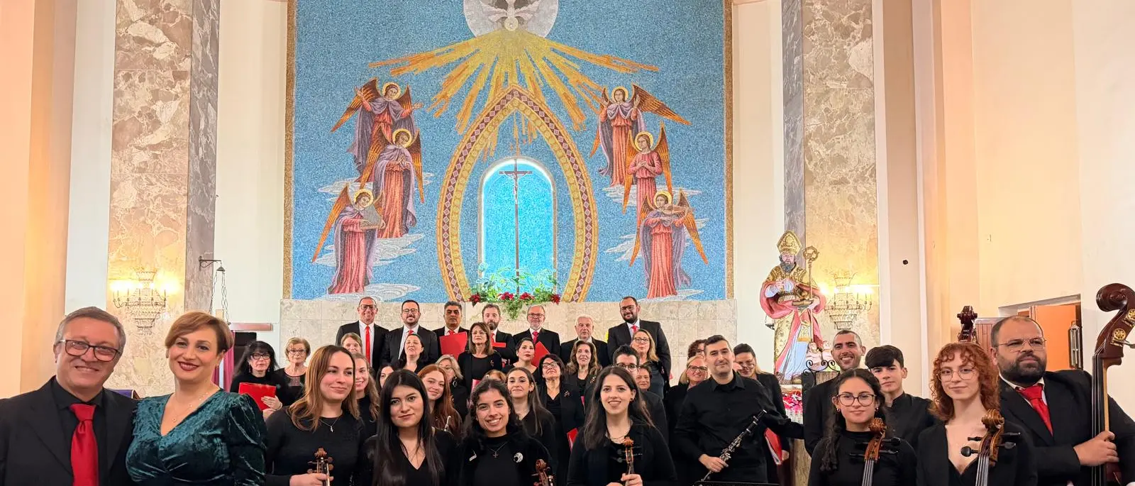 Palmi, il Concerto di Natale dell’Inner Wheel: il Coro Manfroce al Santissimo Crocifisso\n