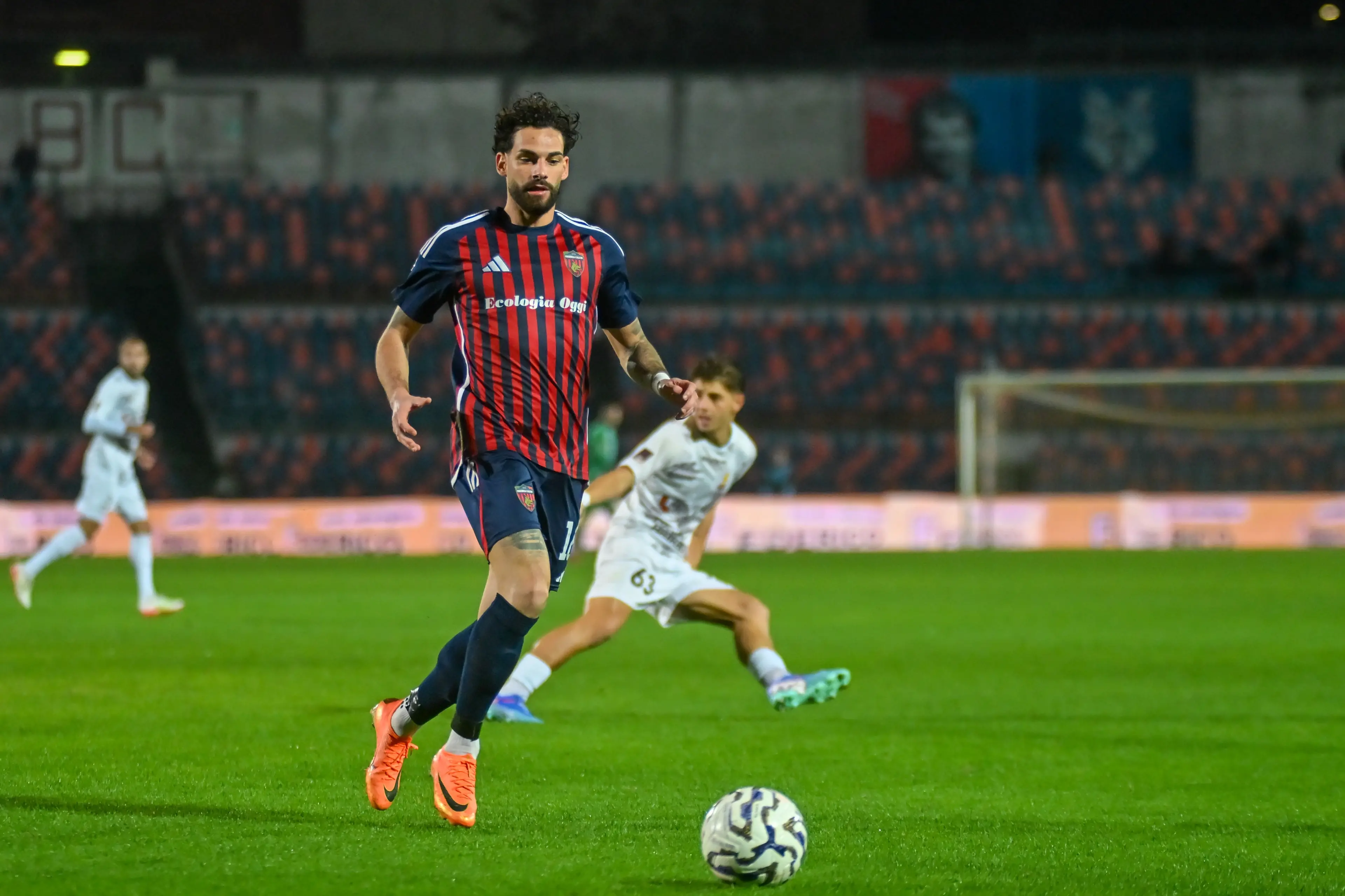 Cosenza Calcio, Ricciardi a LaC: «Il campionato è aperto, per la vetta ci siamo e ci crediamo»\n