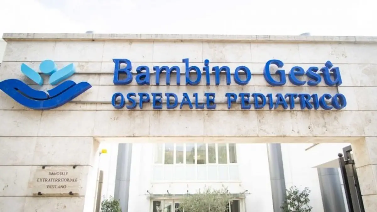 Rocco lascia la terapia intensiva: sta meglio\u00A0il bambino di Acri precipitato da un balcone a Roma\n