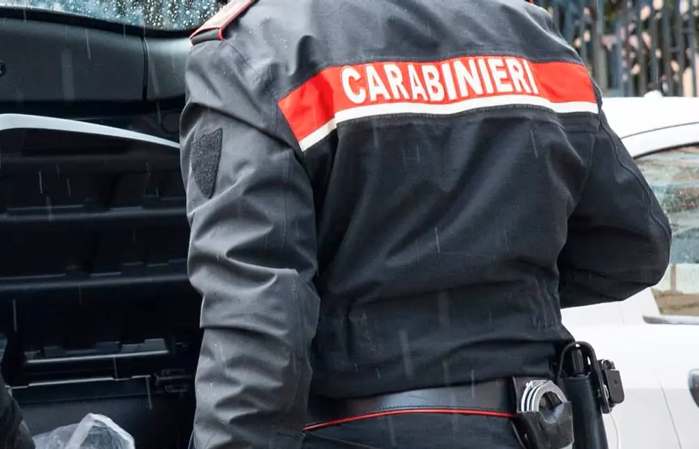 Investe più volte un carabiniere calabrese: arrestata per tentato omicidio