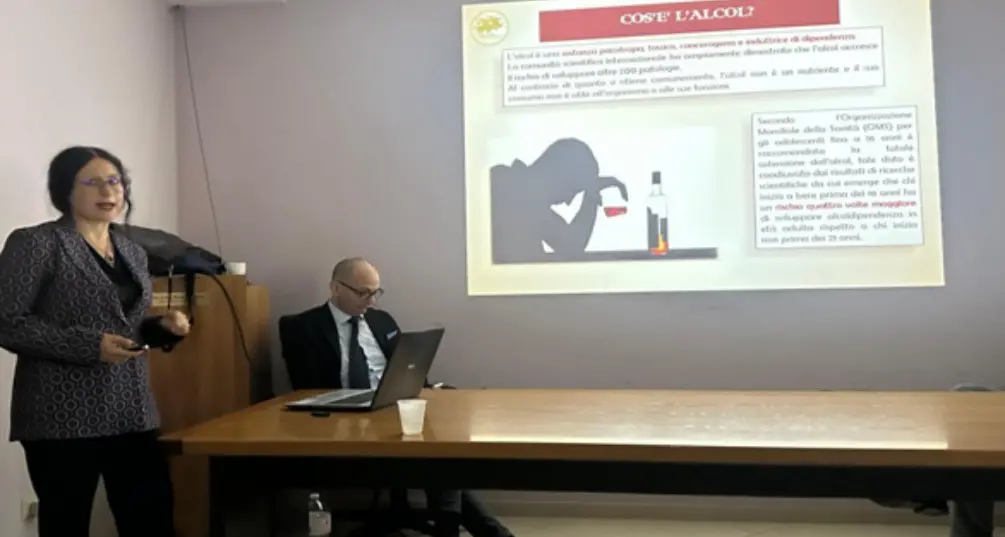 Prevenzione e trattamento dell’abuso alcolico, a Vibo incontro formativo dedicato ai medici\n