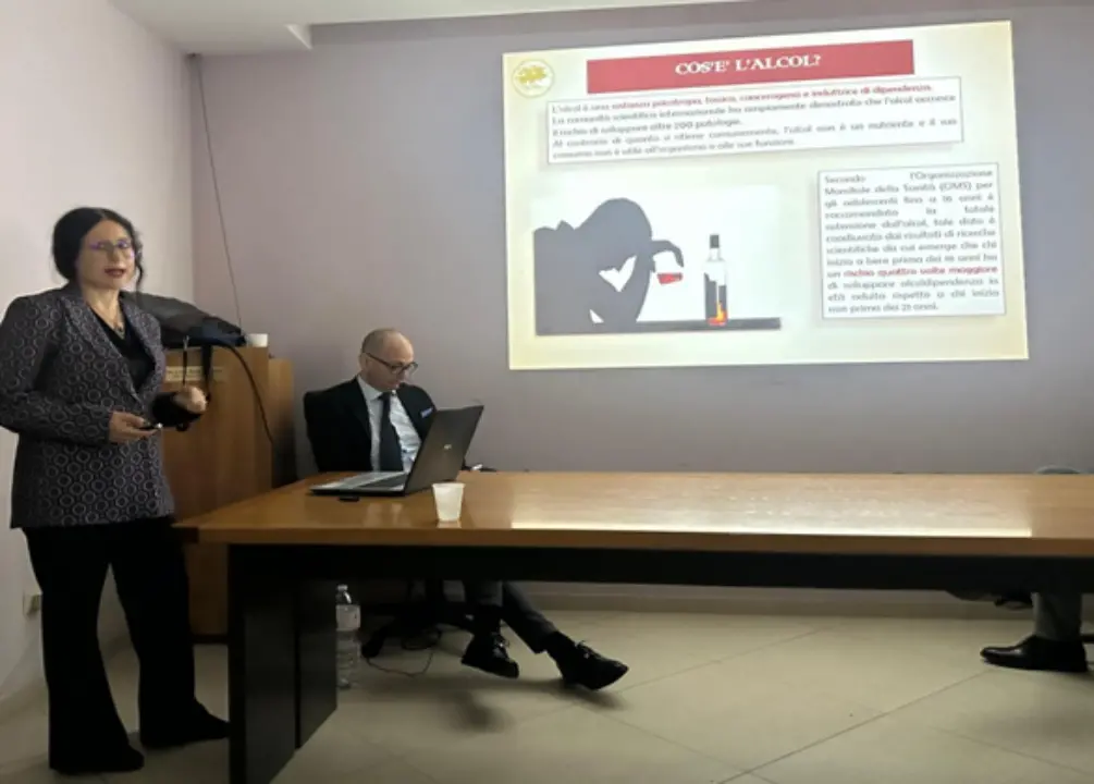 Prevenzione e trattamento dell’abuso alcolico, a Vibo incontro formativo dedicato ai medici\n