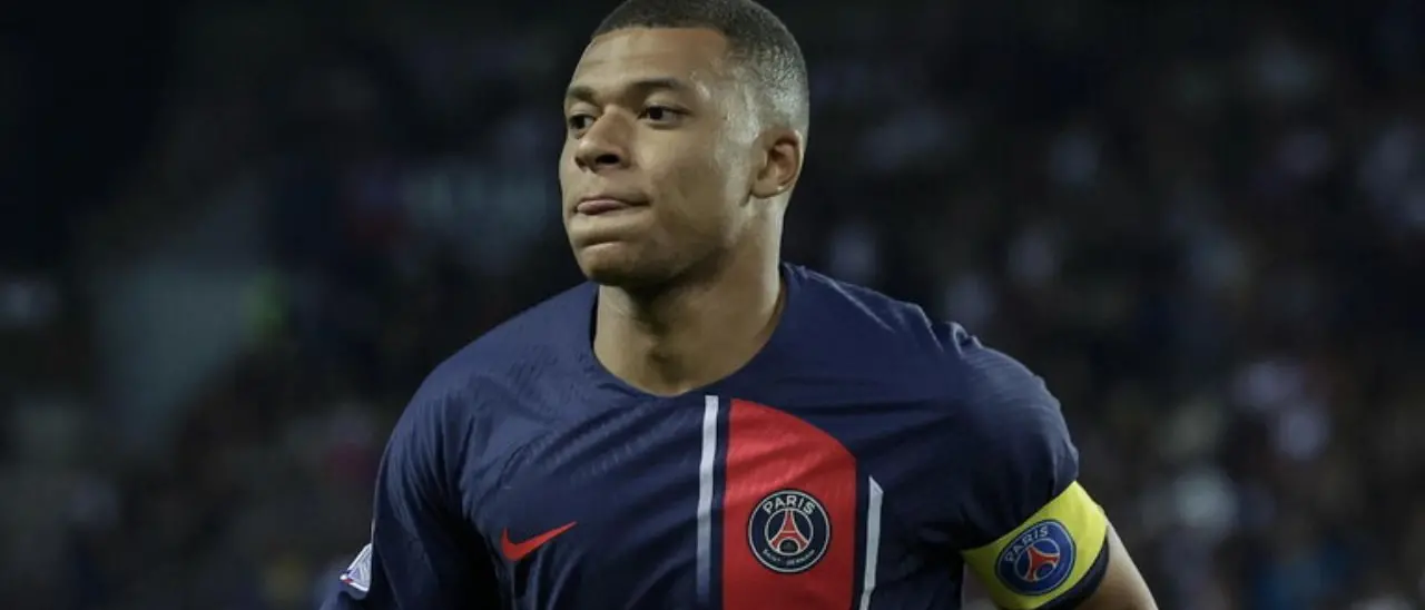 Condannato il Psg, il club dovrà pagare 61 milioni a Mbappè per stipendi arretrati\n