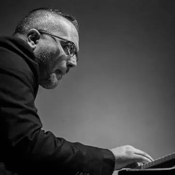 Virginio Aiello, dalla Calabria il fenomeno del pianista che ha conquistato Hollywood