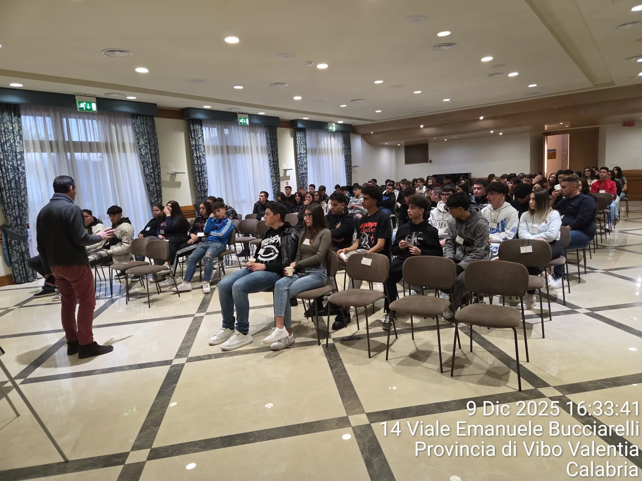 Studenti dell’I.I.S. “Einaudi-Alvaro” di Palmi alla scoperta del territorio vibonese tra tradizione e green economy\n