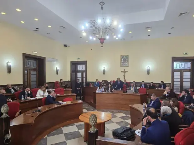 Vibo Marina al centro del prossimo Consiglio comunale: 12 punti all’ordine del giorno, ecco quali