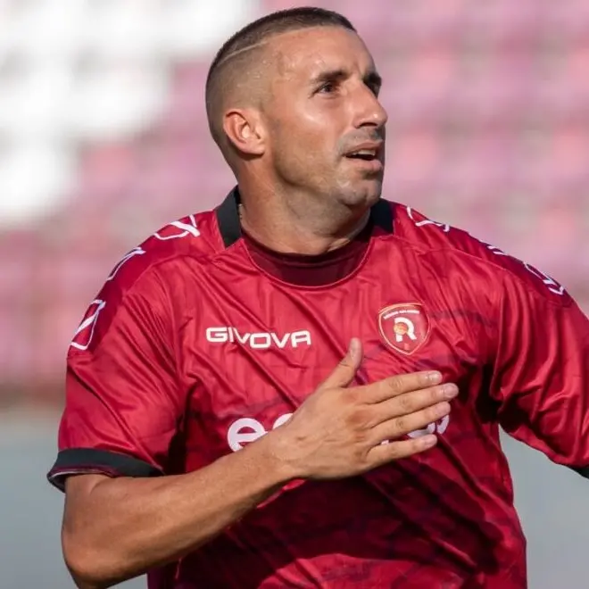 Reggina, intervento riuscito per il capitano Barillà\n