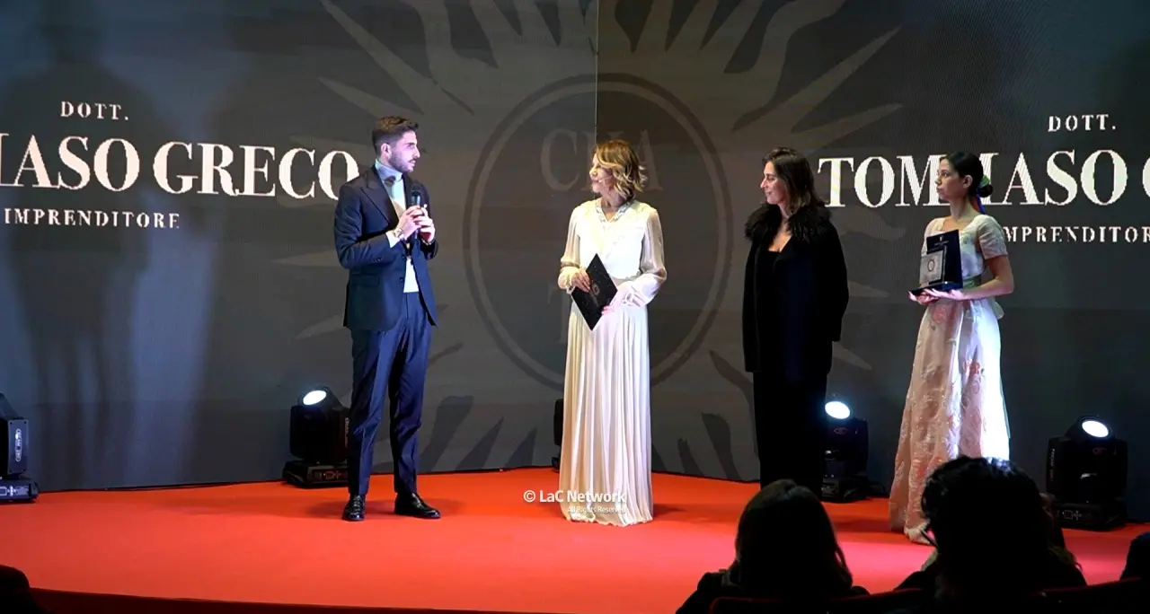 “Sotto il cielo di San Francesco”, a\u00A0Paola premiati l’arte e il talento in nome del patrono della Calabria