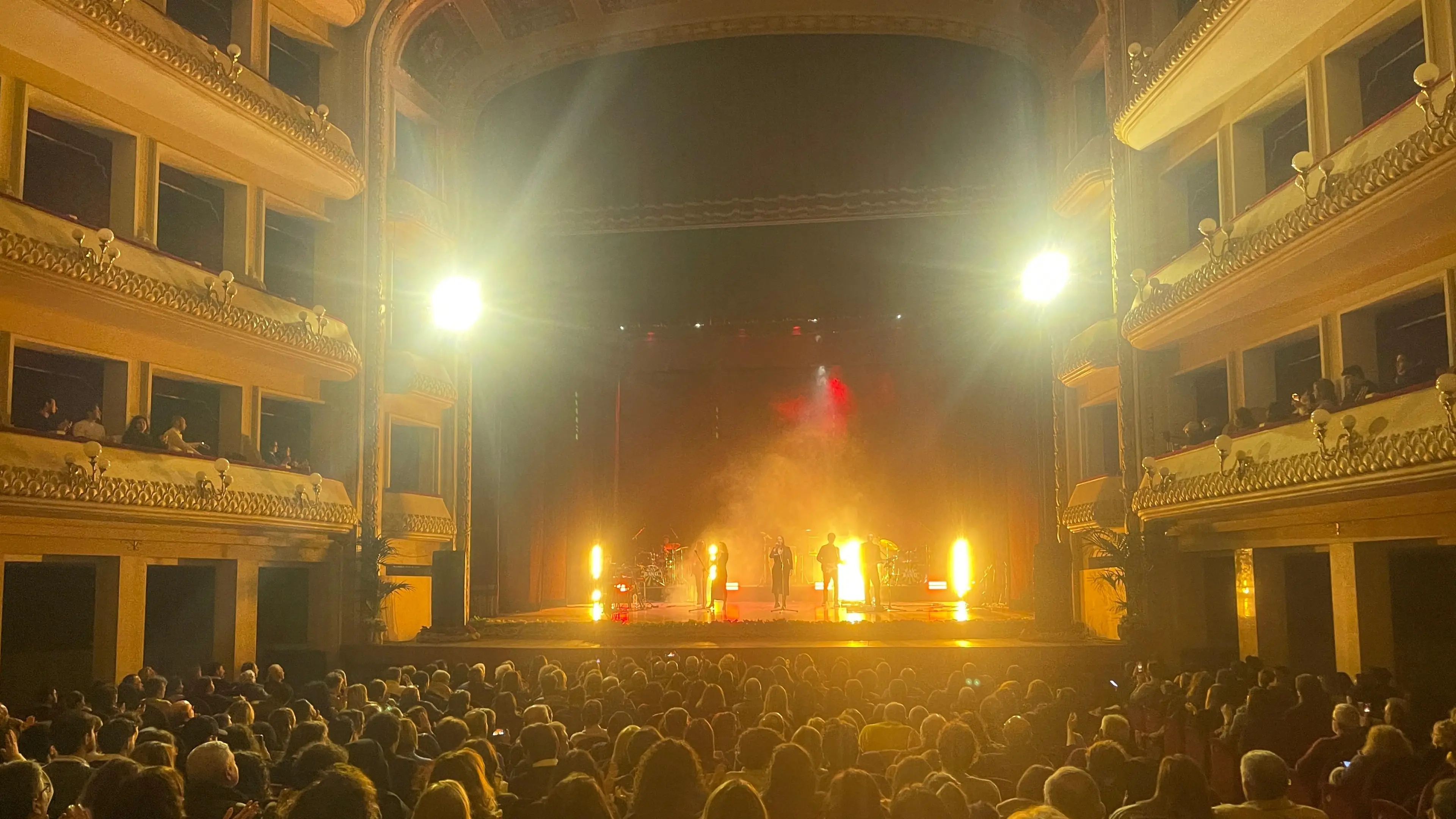 La Ray Band accende il Cilea e da il via alla stagione di Publidema\n