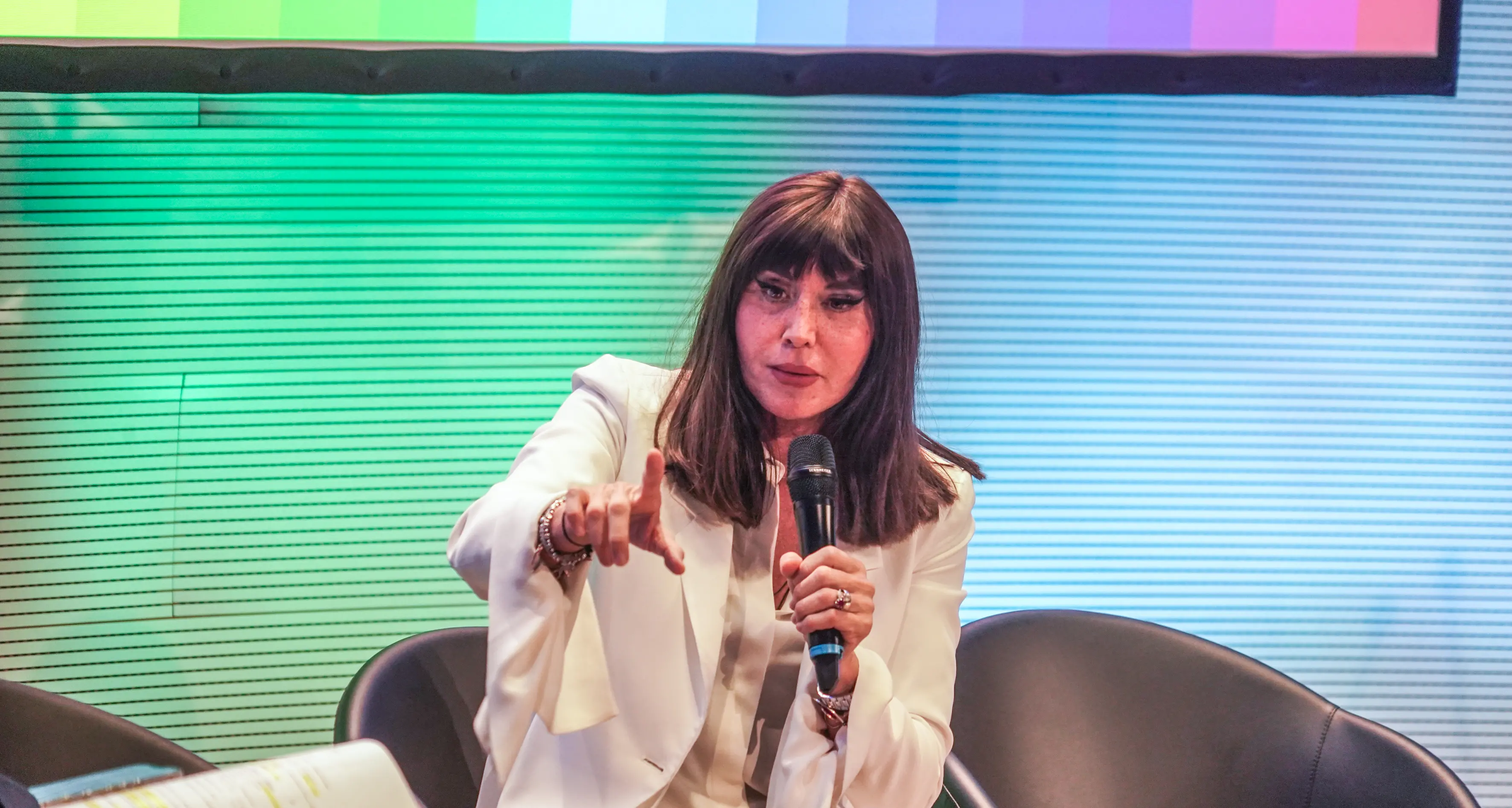 Anna Maria Bernini e il disastro annunciato del nuovo accesso a Medicina. Ma per lei è\u00A0solo colpa dei\u00A0“poveri comunisti”\n