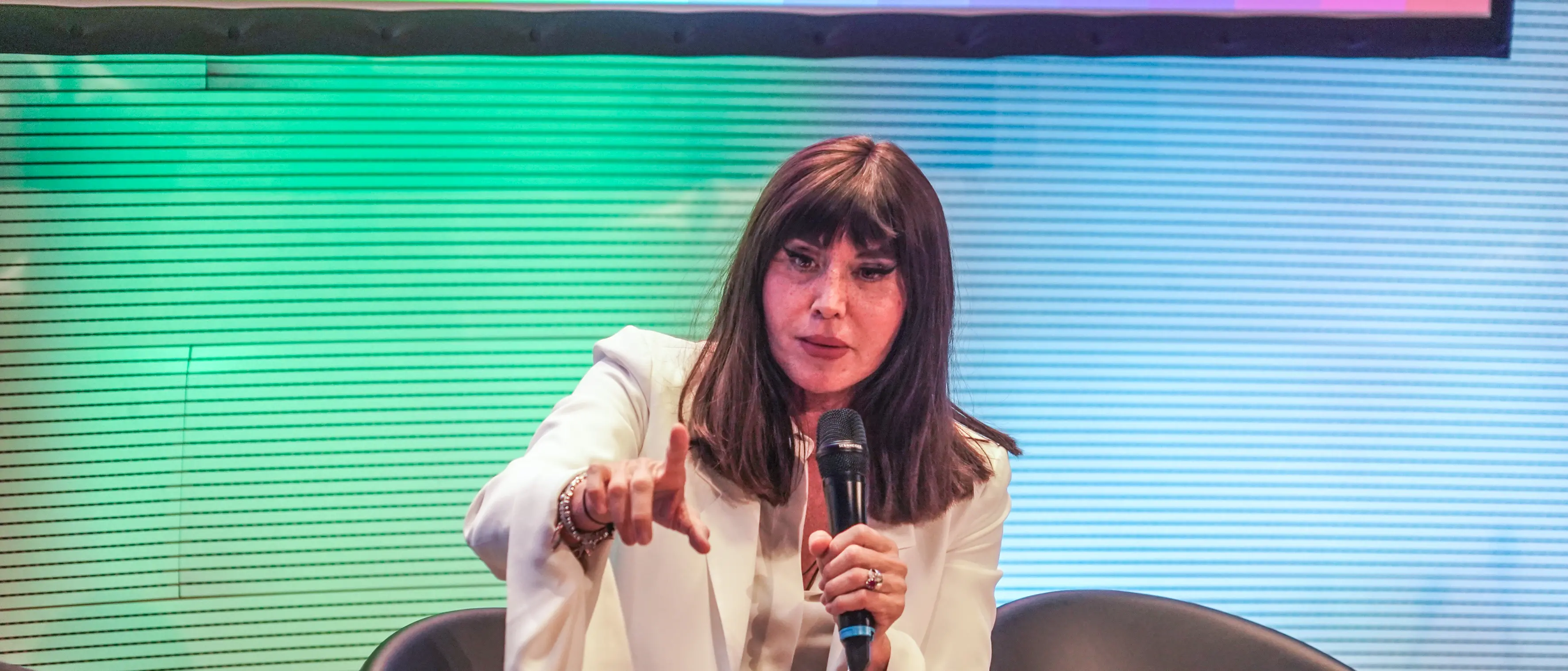 Anna Maria Bernini e il disastro annunciato del nuovo accesso a Medicina. Ma per lei è\u00A0solo colpa dei\u00A0“poveri comunisti”\n