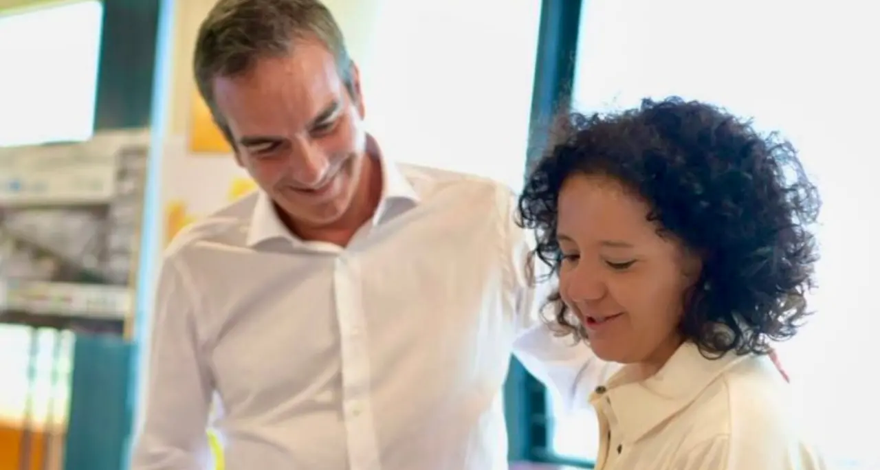 Forza Italia, la corrente di Occhiuto c’è e da 10 giorni ha una pagina Facebook gestita dalla sua social media manager