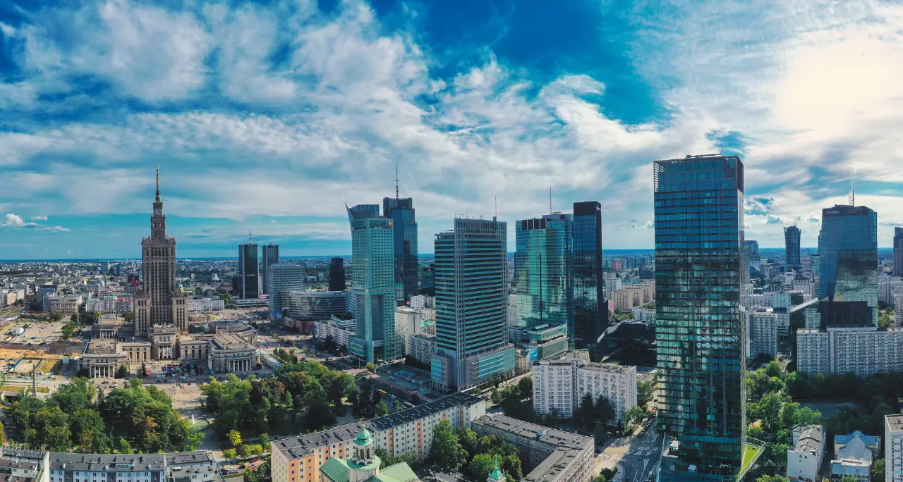 Nuovi voli Lamezia-Varsavia, l’annuncio di Wizz Air: il collegamento attivo da fine marzo tre volte a settimana