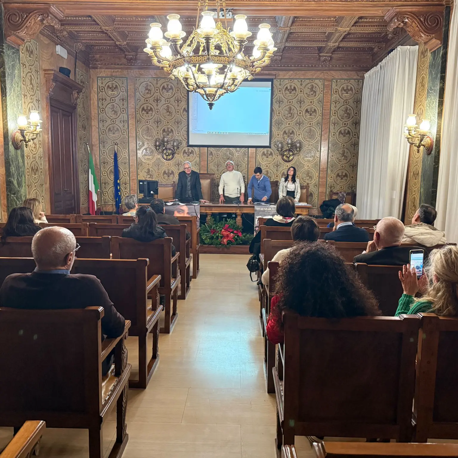 “Mimì come non l’avete mai conosciuta”: a Reggio presentato il docufilm prodotto da due calabresi\n