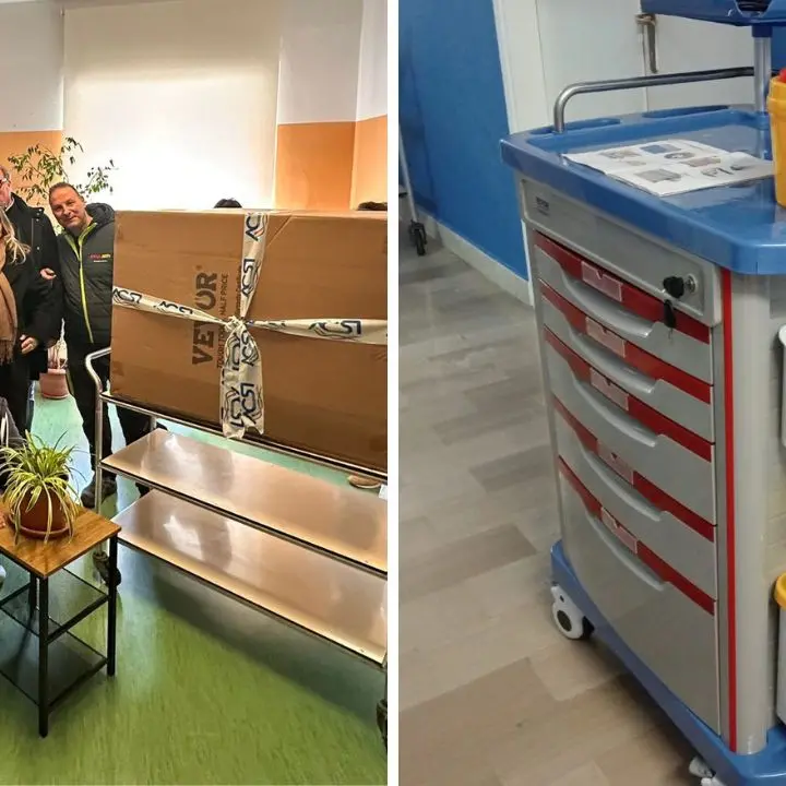 Donazione solidale a San Giovanni in Fiore: carrello farmacologico al reparto di oncologia 