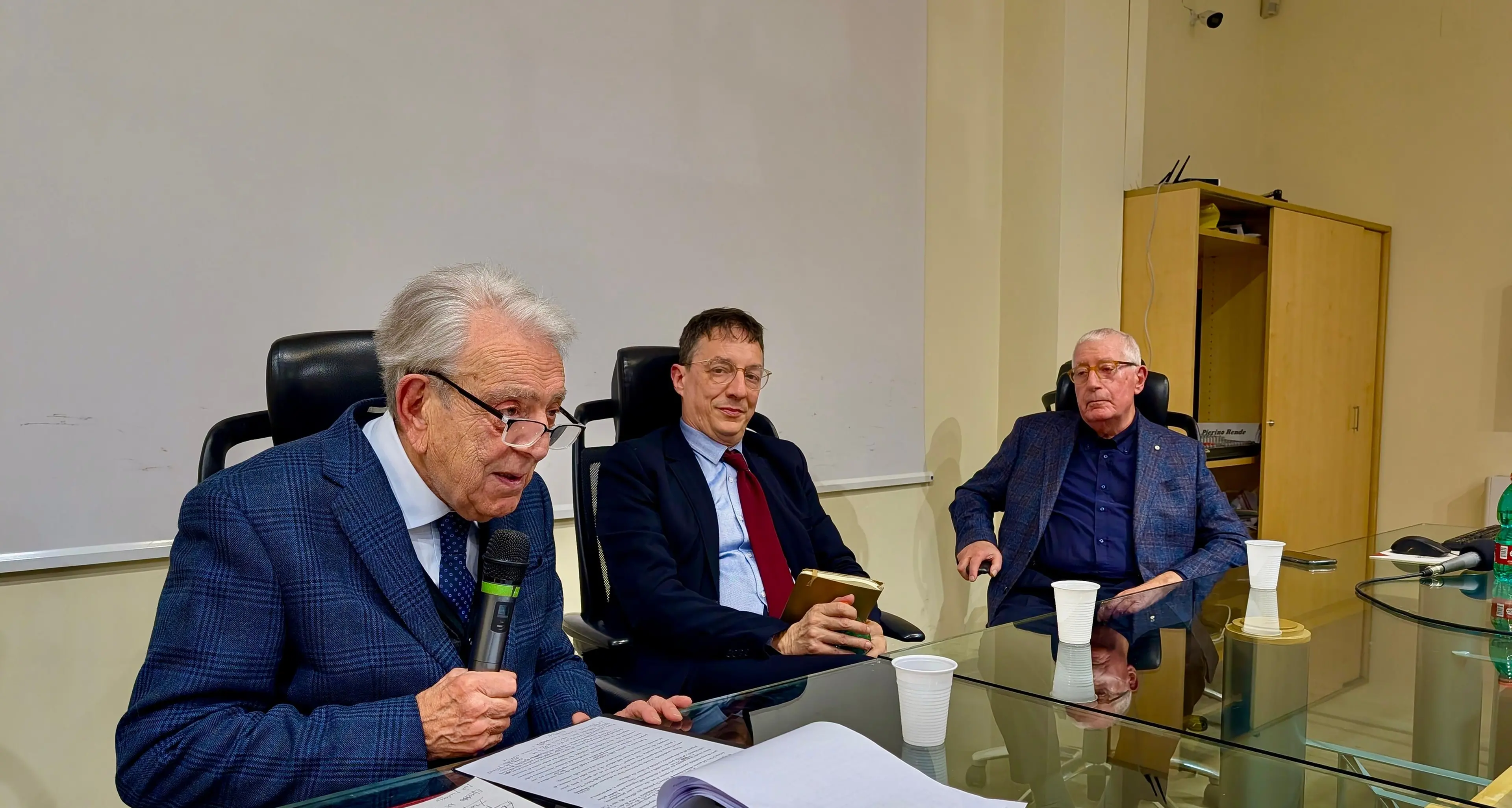 La Costituzione come romanzo: a Rende il dialogo tra diritto e letteratura con il professor Mario Bozzo