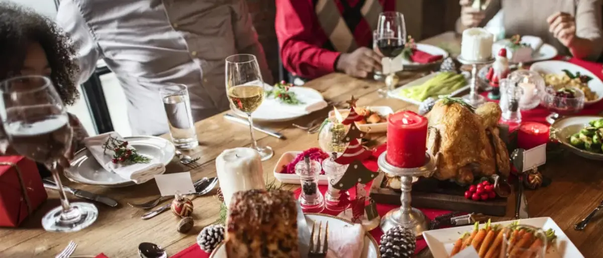 Natale in Calabria, il pranzo della grande abbondanza: dalle lasagne alle pitte ’mpigliate\n