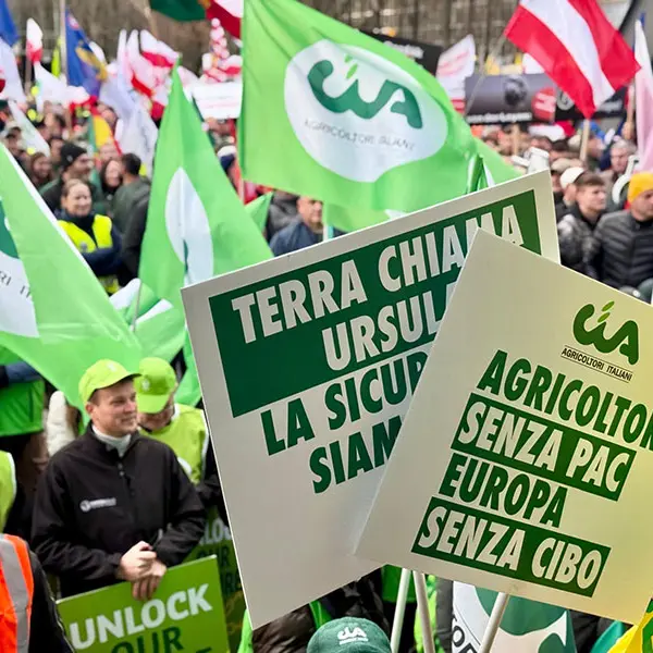 No alla nuova Pac e all’accordo con i Paesi Mercosur, dilaga la protesta degli agricoltori\n