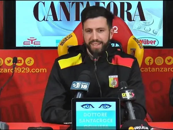 Fiamma Olimpica in Calabria, Iemmello tra i tedofori nella staffetta di Catanzaro