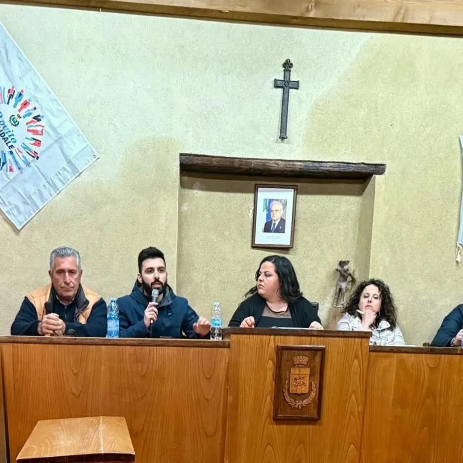 Rovito, la minoranza al Prefetto: «Consigli comunali in orari penalizzanti»